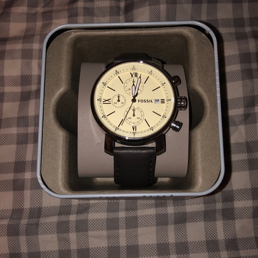 Fossil watch (leather)